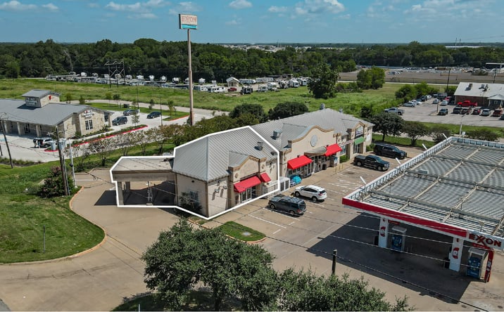Pictures of Retail, Office, Special Purpose property located at 3400 E State Hwy 21, Bryan, TX 77808 for lease - image #1