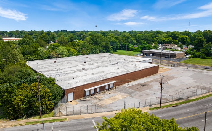 Pictures of Industrial property located at 1887 Latham St, Memphis, TN 38106 for lease - image #1