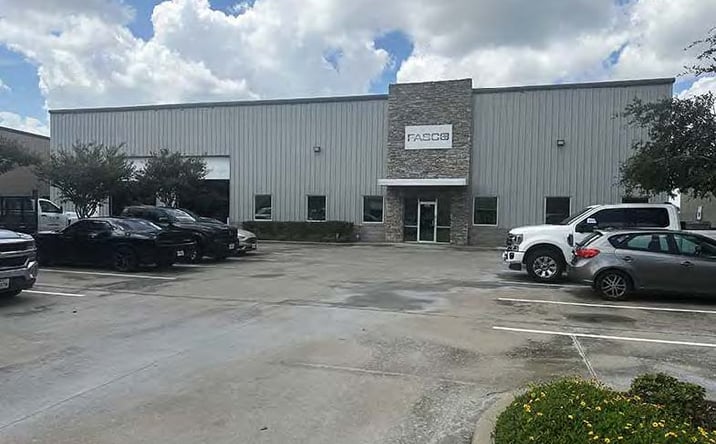 Pictures of Industrial property located at 5617 Campbell Rd, Houston, TX 77041 for lease - image #1