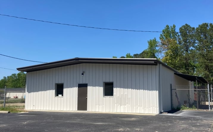 Pictures of Office, Industrial property located at 1921 W Sumter St, Florence, SC 29501 for lease - image #1