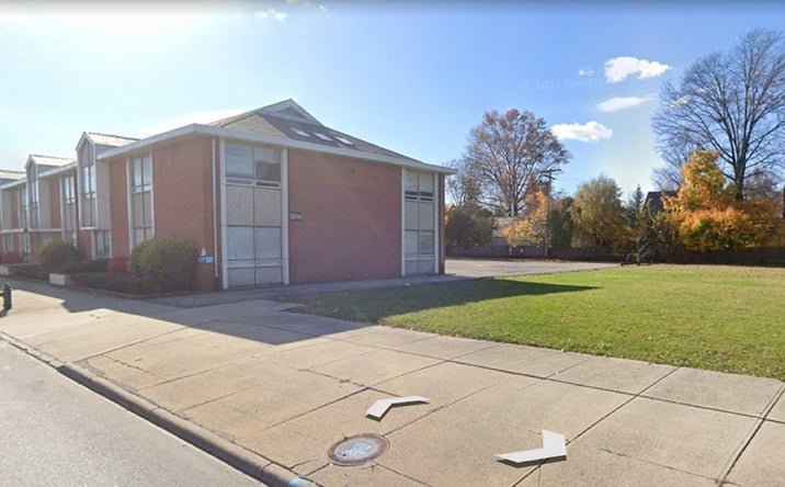 Pictures of Retail, Office property located at 3570 Warrensville Center Rd, Shaker Heights, OH 44122 for lease - image #1