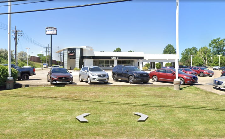 Pictures of Retail property located at 940 Babbitt Rd, Euclid, OH 44123 for lease - image #1