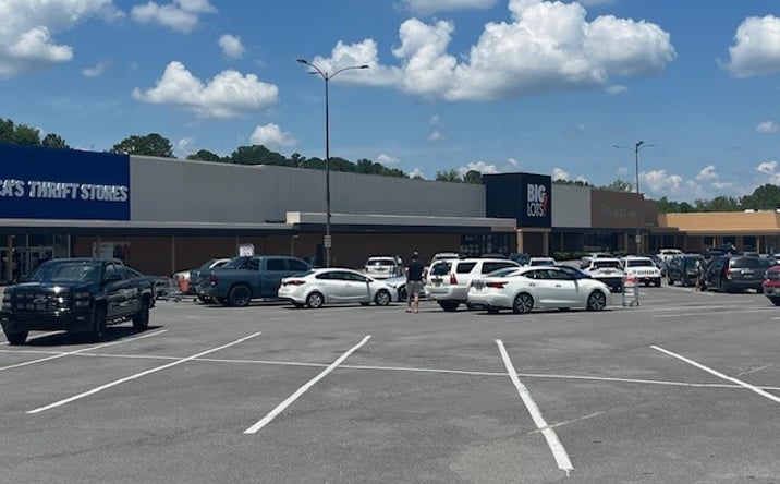 Pictures of Retail property located at 3225 Rainbow Dr, Rainbow City, AL 35906 for lease - image #1