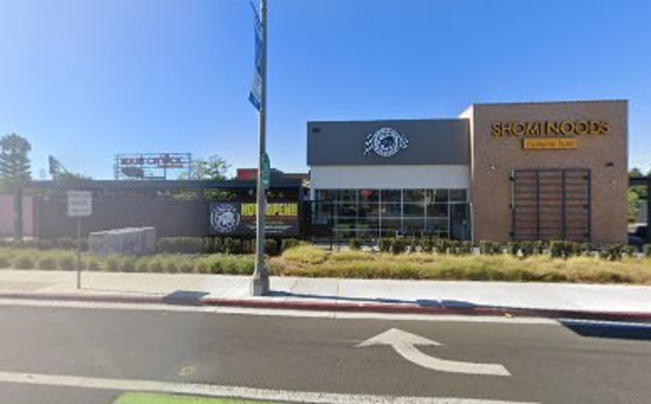 Pictures of Restaurant property located at 625 E Artesia Blvd, Long Beach, CA 90805 for lease - image #1