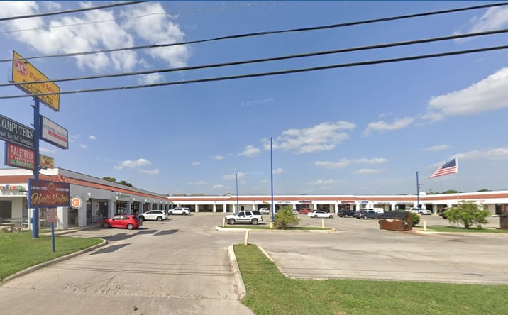 Pictures of Retail, Office property located at 3534 Fredericksburg Rd, San Antonio, TX 78201 for lease - image #1