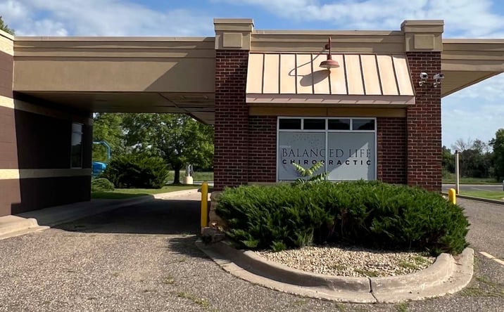 Pictures of Retail, Office property located at 955 W Broadway Ave, Forest Lake, MN 55025 for lease - image #1