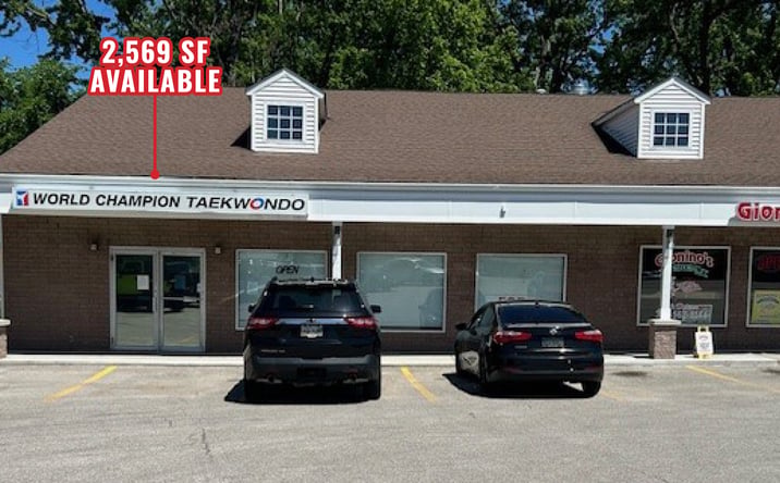 Pictures of Retail property located at 29 S Aurora Rd, Aurora, OH 44202 for lease - image #1