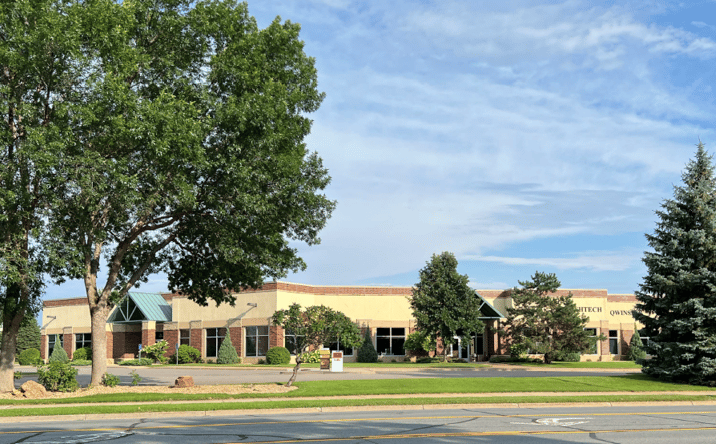 Pictures of Office property located at 3500 Willow Lake Blvd, Vadnais Heights, MN 55110 for lease - image #1