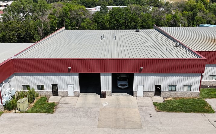 Pictures of Industrial property located at 3130 S 6th St, Lincoln, NE 68502 for lease - image #1