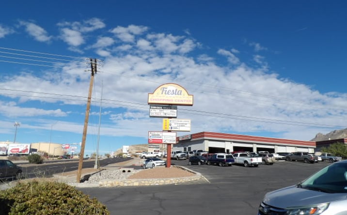 Pictures of Retail property located at 5200 N Mesa St, El Paso, TX 79912 for lease - image #1