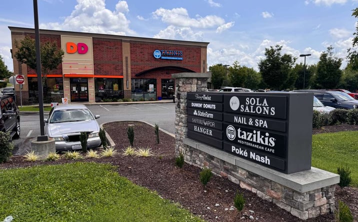 Pictures of Retail property located at 206 Indian Lake Blvd, Hendersonville, TN 37075 for lease - image #1