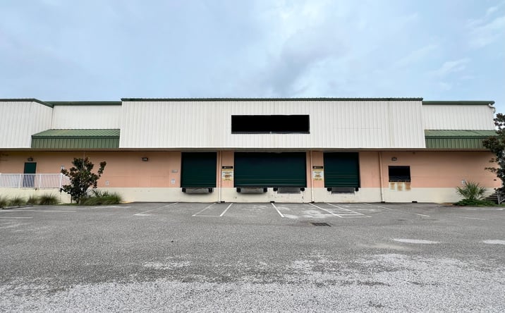 Pictures of Retail, Industrial property located at 5411 Pioneer Park Blvd, Tampa, FL 33634 for lease - image #1