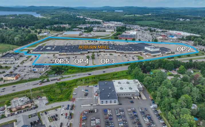 Pictures of Retail, Land property located at 550 Center St, Auburn, ME 04210 for lease - image #1