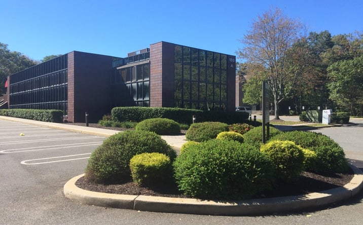 Pictures of Office property located at 180 Tices Ln, East Brunswick, NJ 08816 for lease - image #1