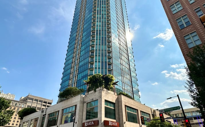 Pictures of Office property located at 500 Throckmorton St, Fort Worth, TX 76102 for lease - image #1
