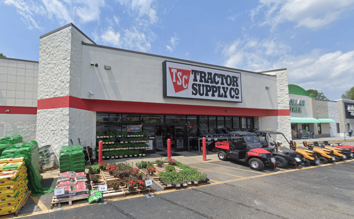 Pictures of Retail property located at 942 Big A Rd, Toccoa, GA 30577 for lease - image #1