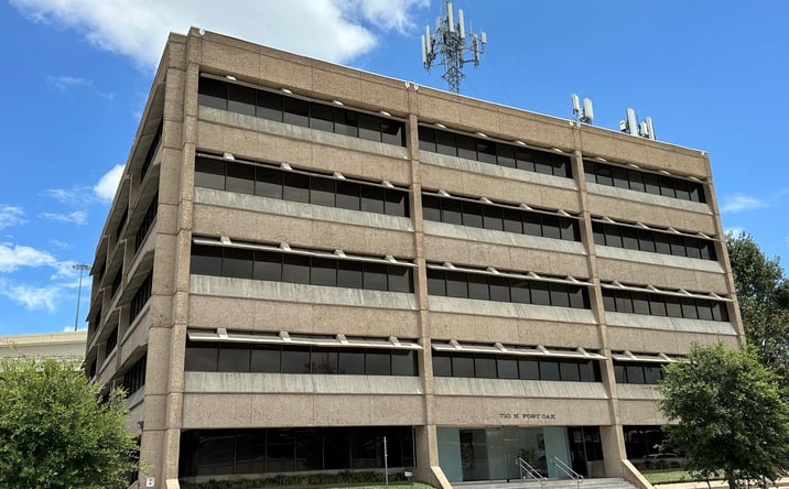 Pictures of Office property located at 710 N Post Oak Rd, Houston, TX 77024 for lease - image #1