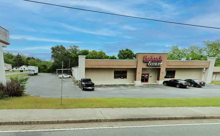 Pictures of Retail property located at 404 S Sherman St, Fitzgerald, GA 31750 for lease - image #1