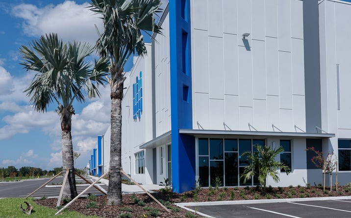 Pictures of Industrial property located at 4505 24th St E, Bradenton, FL 34208 for lease - image #1
