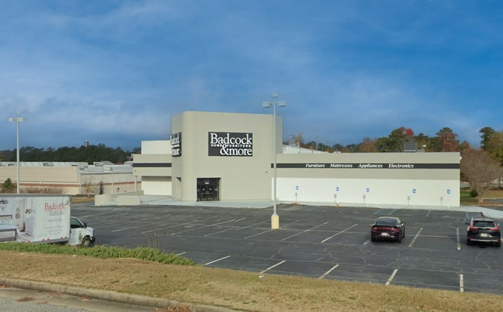 Pictures of Retail property located at 3001 Airport Thruway, Columbus, GA 31909 for lease - image #1