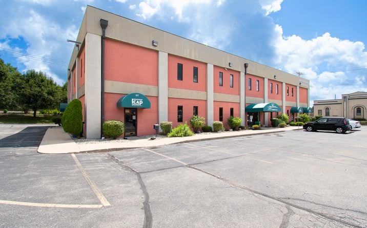 Pictures of Office property located at 319-325 E 2nd St, Marion, IN 46952 for lease - image #1