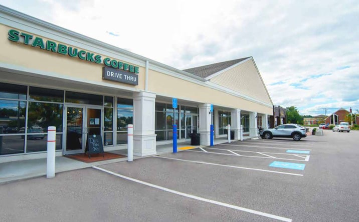 Pictures of Retail property located at 400 Putnam Pike, Smithfield, RI 02917 for lease - image #1
