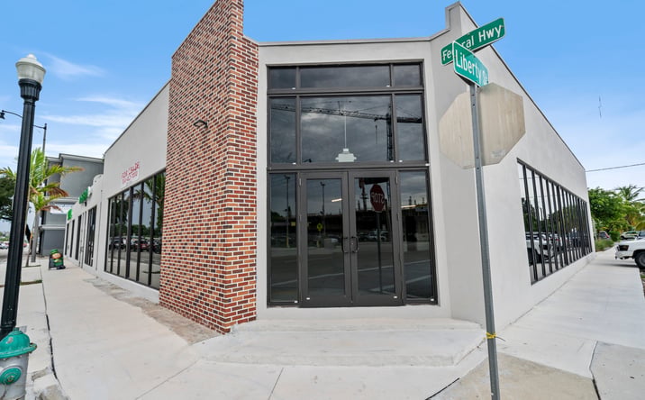 Pictures of Retail, Office property located at 2215 N Federal Hwy, Hollywood, FL 33020 for lease - image #1