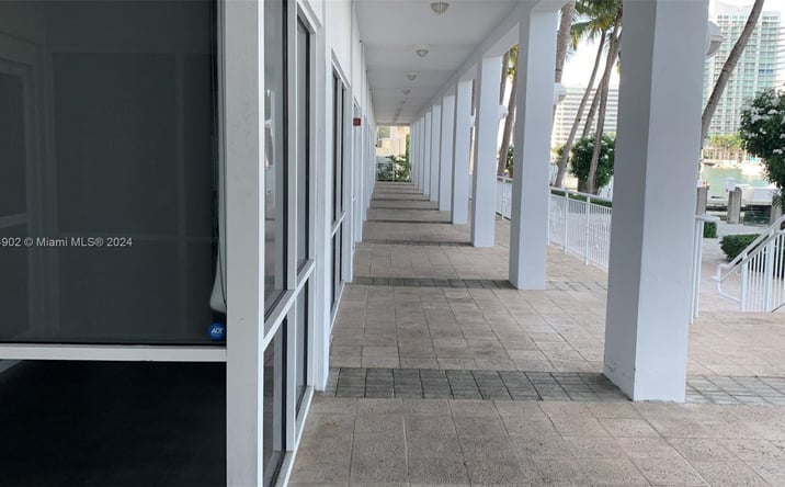 Pictures of Retail, Special Purpose property located at 1800 Sunset Harbour Dr # J #I & J, Miami Beach, FL 33139 for lease - image #1