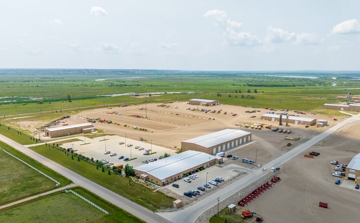 Pictures of Industrial property located at 611 37th Ave SE, Williston, ND 58801 for lease - image #1