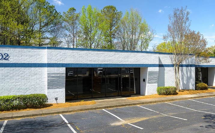Pictures of Industrial property located at 3002 Kingston Ct, Marietta, GA 30067 for lease - image #1