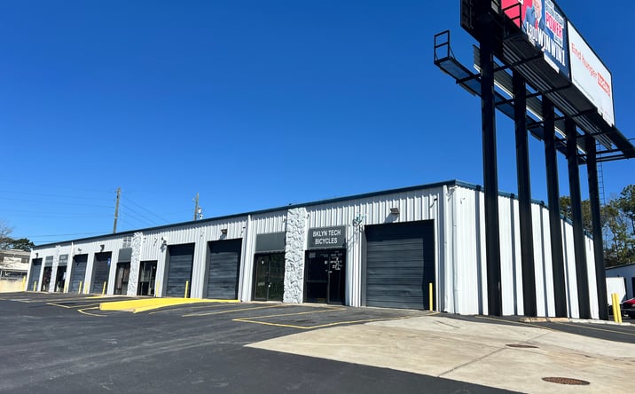 Pictures of Industrial property located at 2442 S Stone Mountain Lithonia Rd, Lithonia, GA 30058 for lease - image #1