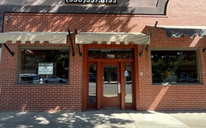Pictures of Retail, Office, Restaurant property located at 709 Main St, Woodland, CA 95695 for lease - image #1