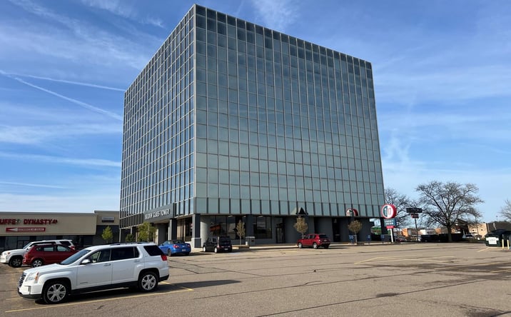 Pictures of Office property located at 4450 Belden Village St Nw, Canton, OH 44718 for lease - image #1