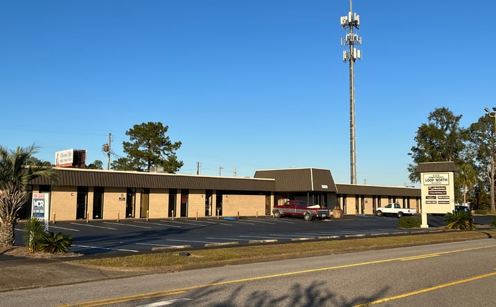 Pictures of Office property located at 4318 Downtowner Loop N, Mobile, AL 36609 for lease - image #1