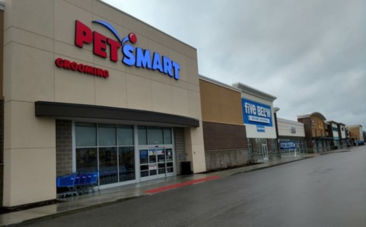 Pictures of Retail property located at 205, 335 & 405 County Rd, Elkhart, IN 46514 for lease - image #1