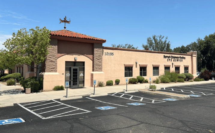 Pictures of Office property located at 10195 N Oracle Rd, Tucson, AZ 85737 for lease - image #1