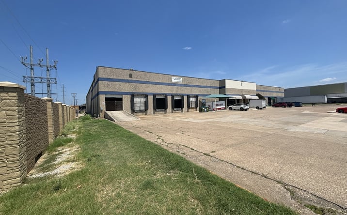 Pictures of Retail, Office, Industrial property located at 2125 - 2127 Exchange Drive, Arlington, TX 76011 for lease - image #1