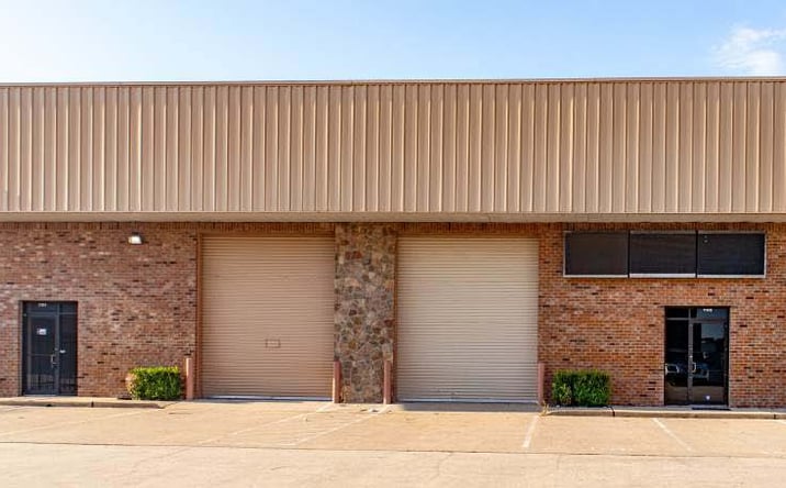 Pictures of Industrial property located at 10963 Cutten Rd, Houston, TX 77066 for lease - image #1