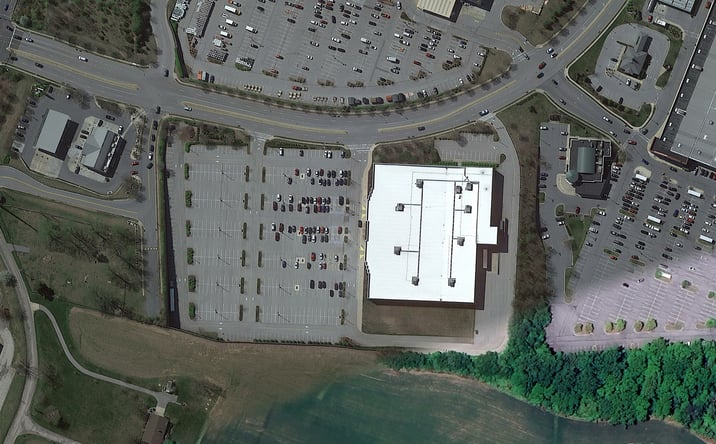 Pictures of Retail, Land property located at 840 Market St, Westminster, MD 21157 for lease - image #1