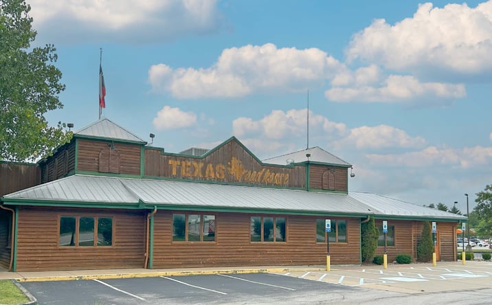 Pictures of Retail, Restaurant property located at 1600 Mexico Loop Rd W, O'Fallon, MO 63366 for lease - image #1