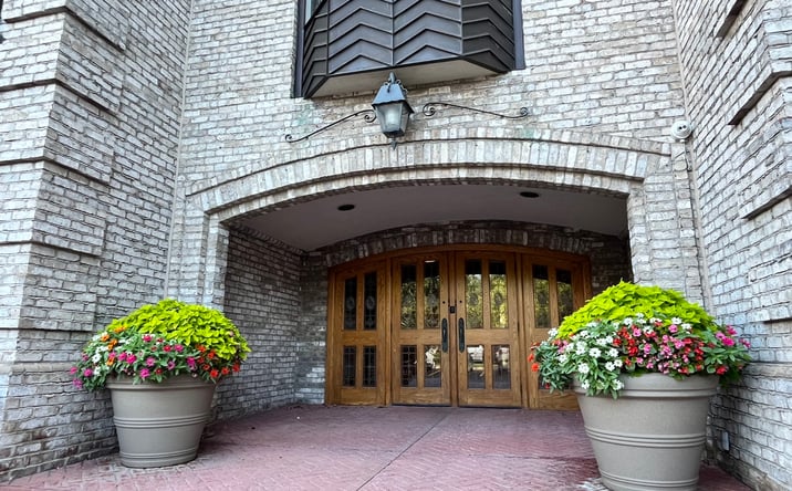 Pictures of Office property located at 500 Elm Grove Rd, Elm Grove, WI 53122 for lease - image #1