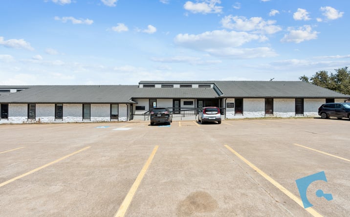 Pictures of Office property located at 601 Omega Dr, Arlington, TX 76014 for lease - image #1