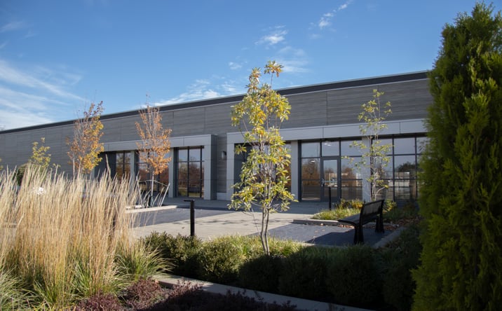 Pictures of Retail property located at 6711 Dublin Center Dr, Dublin, OH 43017 for lease - image #1