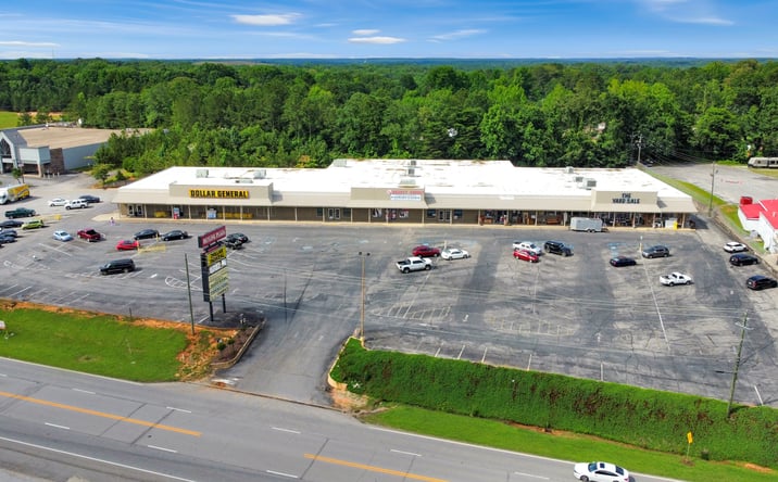 Pictures of Retail property located at 4628 University Blvd E, Tuscaloosa, AL 35404 for lease - image #1