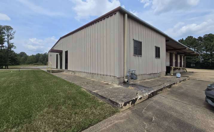 Pictures of Office, Industrial property located at 3201 E 50th St, Texarkana, AR 71854 for lease - image #1