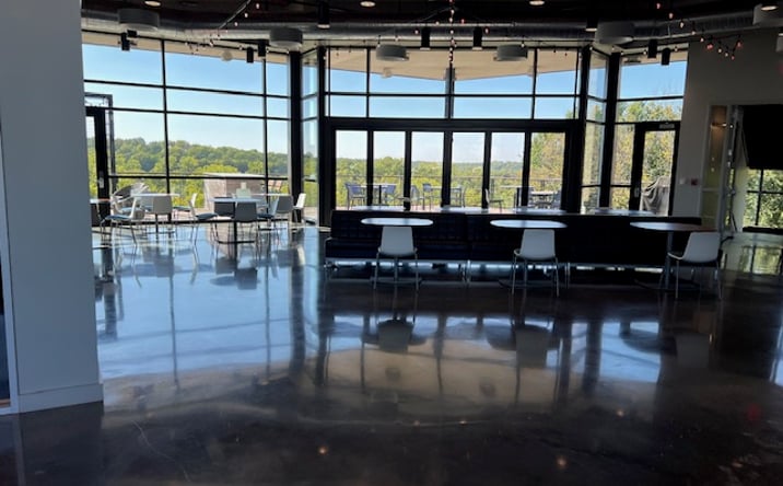 Pictures of Office property located at 1200 SW Executive Dr, Topeka, KS 66615 for lease - image #1