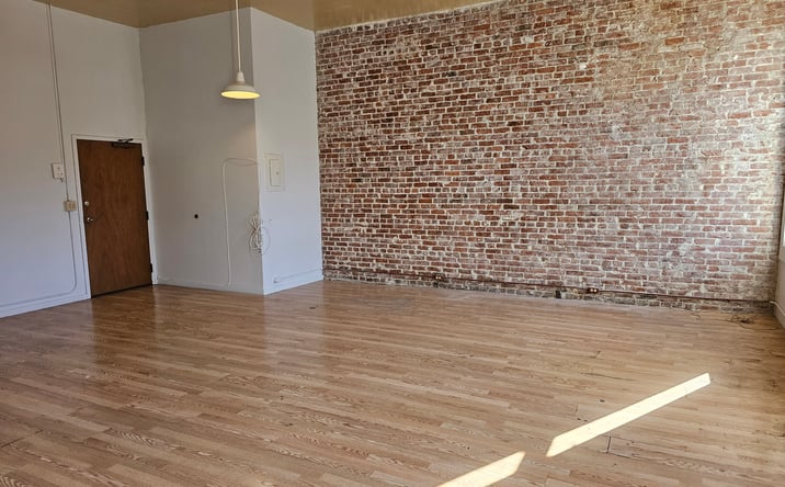 Pictures of Office property located at 1111 Nuuanu Ave, Honolulu, HI 96817 for lease - image #1