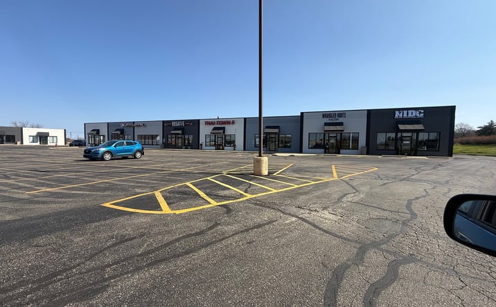 Pictures of Retail property located at 630 Plaza Dr, Sycamore, IL 60178 for lease - image #1