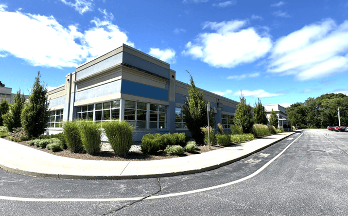 Pictures of Retail, Office property located at 1 Albion Road, Lincoln, RI 02865 for lease - image #1