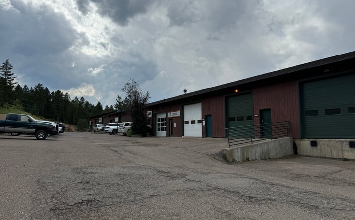 Pictures of Industrial property located at 30706 Bryant Dr, Evergreen, CO 80439 for lease - image #1